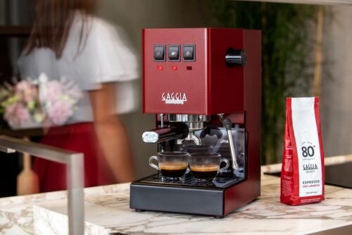 Gaggia Classic E24 Rouge espresso et café